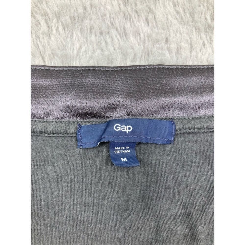 Grey medium shirt bundle - Picture 5 of 7
